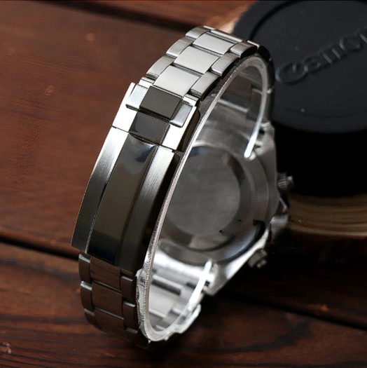 Back view of Seiko Mod Daytona Platinum, focusing on the closed steel caseback and bracelet clasp.